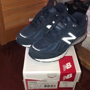 Grade school New Balance 990 size 6